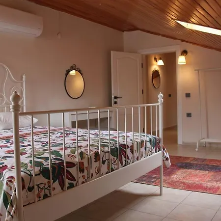 Kaya Sunrise Apartment Fethiye